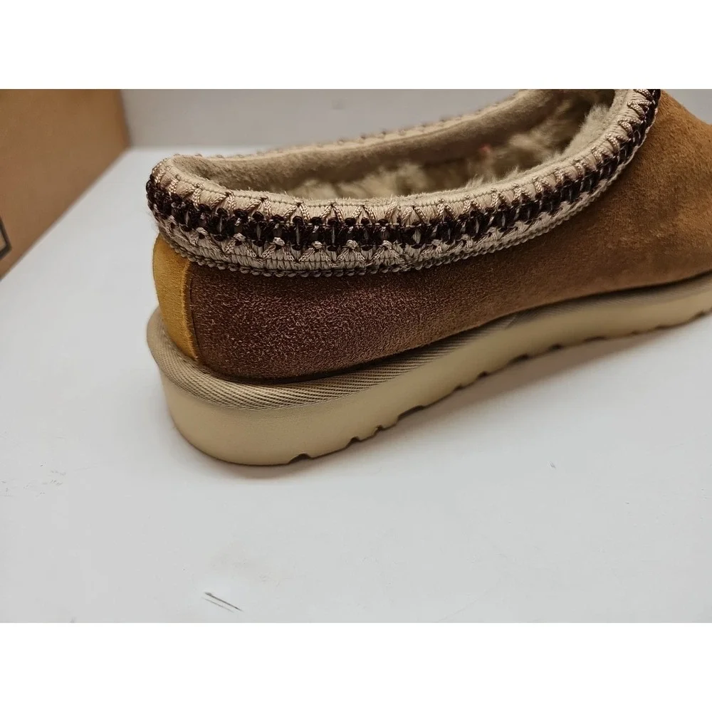UGG Men's  Rare Tasman Chestnut and Samba Red size 10